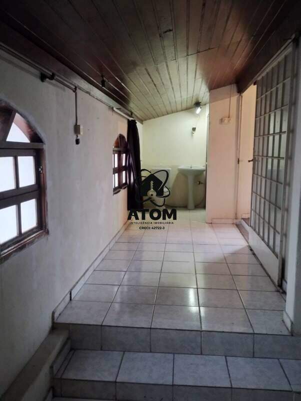 Casa para aluguel no Jardim Maria Augusta: 