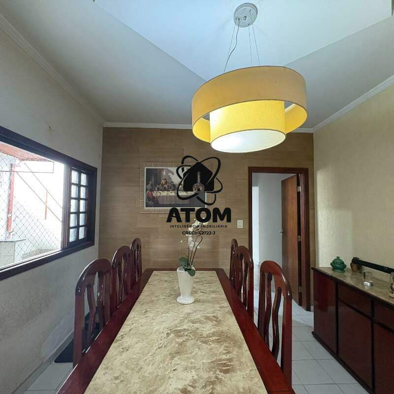Casa à venda no Jardim Ana Emilia: 