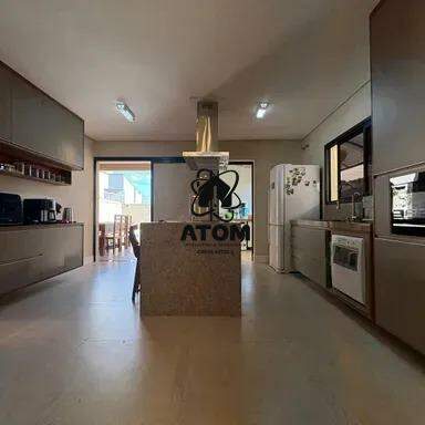 Casa em condominio para aluguel no Caminho Novo: 