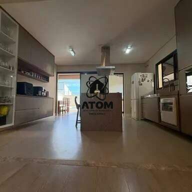 Casa em condominio para aluguel no Caminho Novo: 