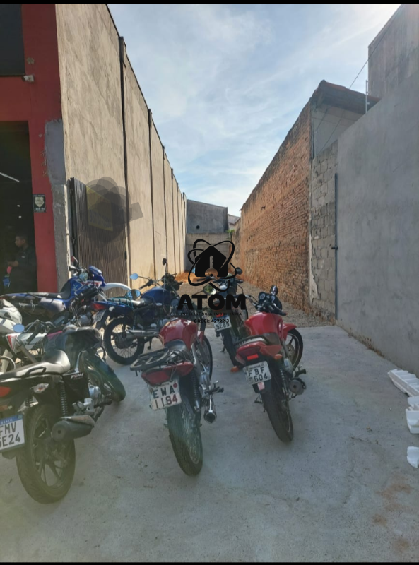Terreno/Lote para aluguel no Centro: 