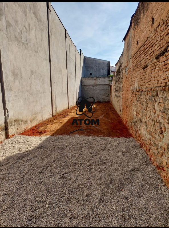 Terreno/Lote para aluguel no Centro: 