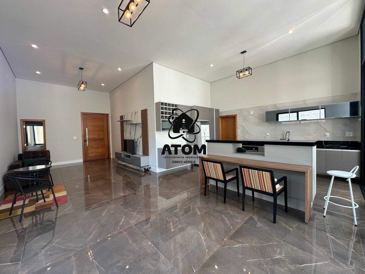 Casa em condominio à venda no Loteamento Residencial Reserva dos Lagos: 