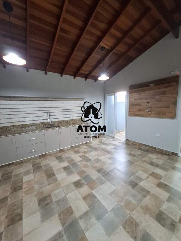 Casa em condominio à venda no Piracangaguá: 