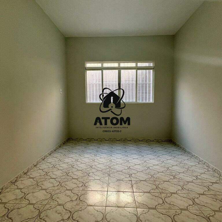 Casa para aluguel no Jardim Maria Augusta: 