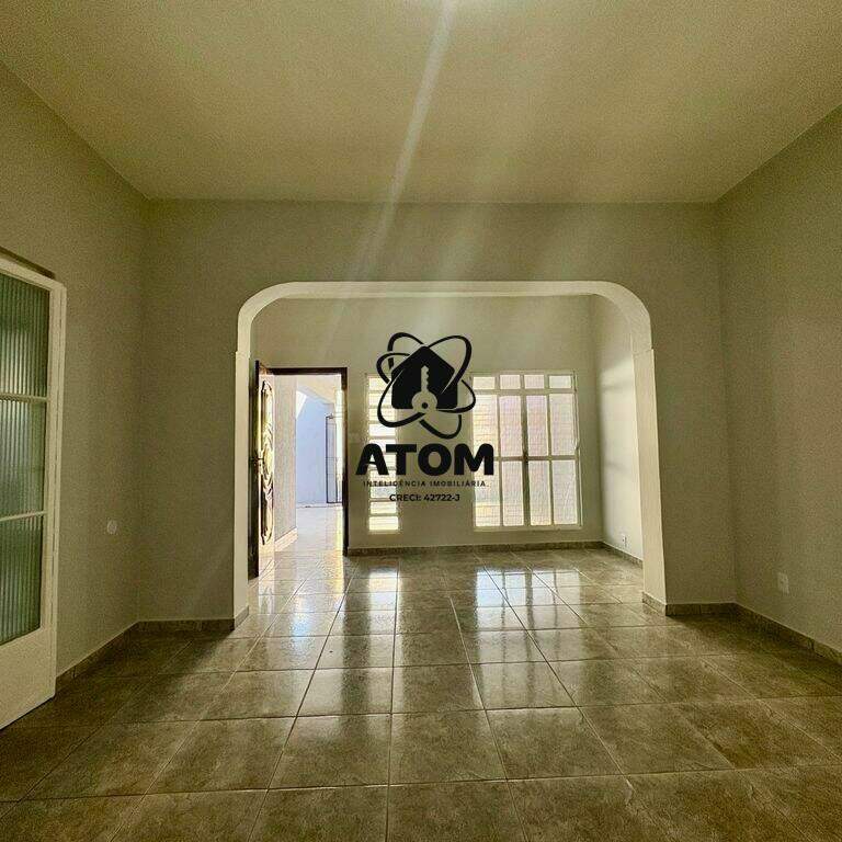 Casa para aluguel no Jardim Maria Augusta: 