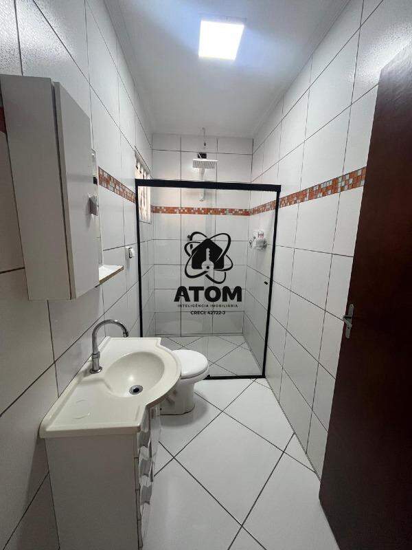 Casa à venda no Parque Arco Íris: 