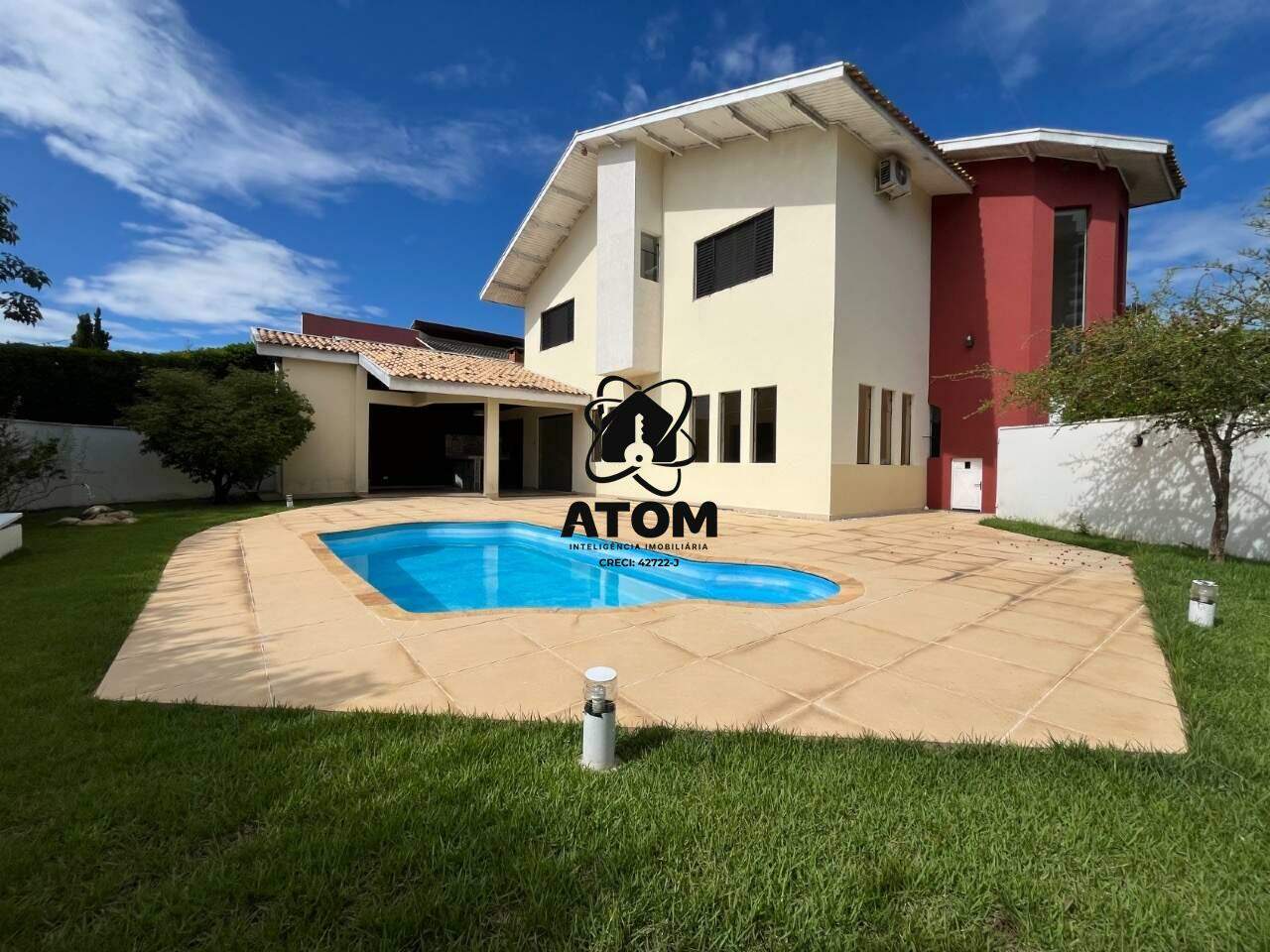 Casa em condominio para aluguel no Vila Costa: 