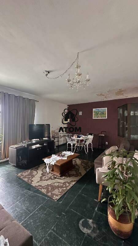 Casa para aluguel no Vila das Jabuticabeiras: 