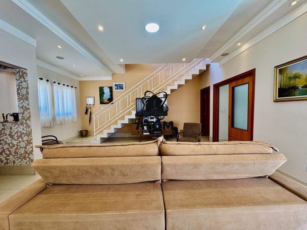 Casa em condominio à venda no Piracangágua (Chácara Flórida): 