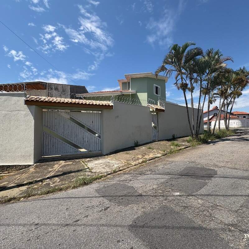 Casa à venda no Residencial Paraíso: 