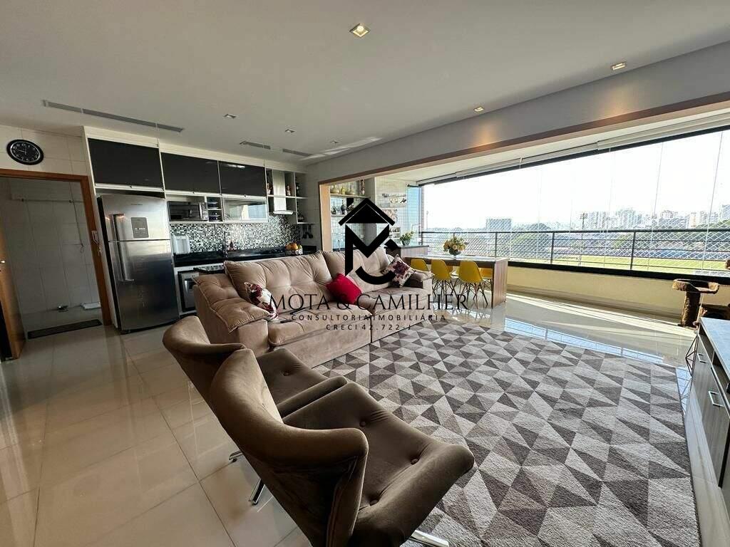 Apartamento à venda no Estiva: 