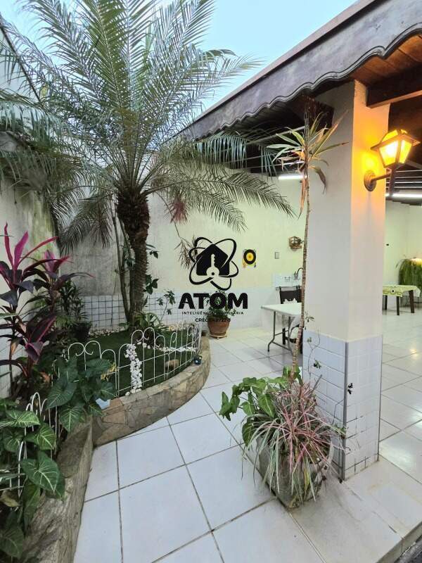Casa à venda no Vila Santa Isabel: 