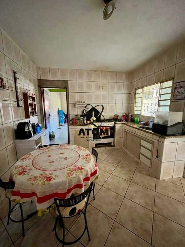 Casa à venda no Monte Belo: 