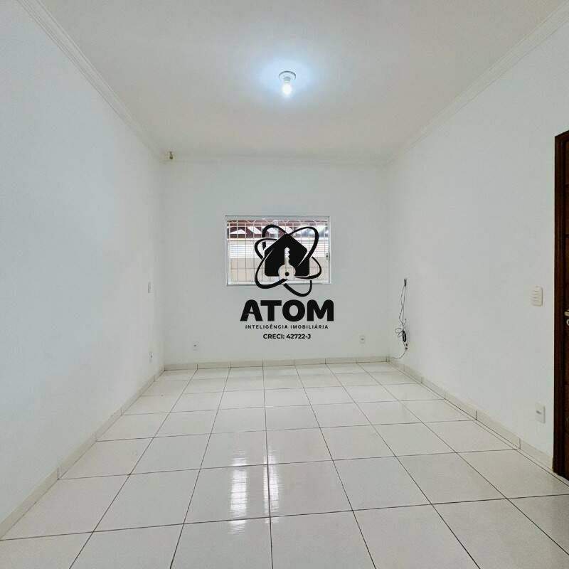 Casa à venda no Continetal II: 