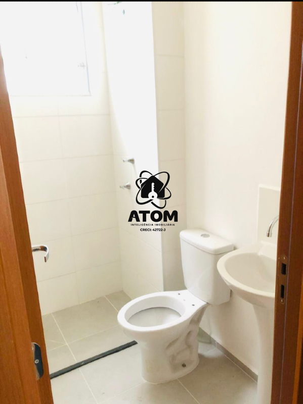 Apartamento à venda no Granjas Santa Terezinha: 