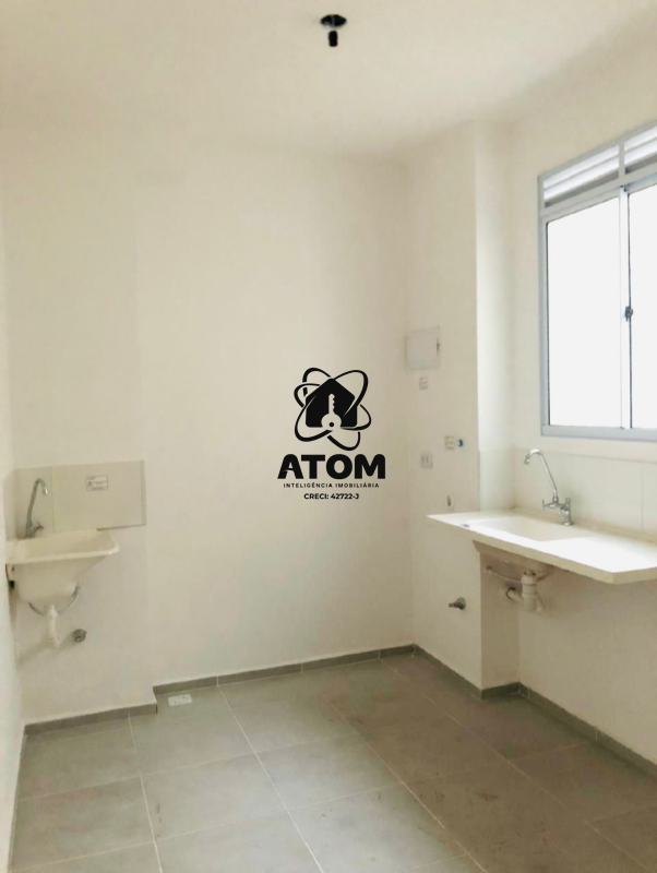 Apartamento à venda no Granjas Santa Terezinha: 