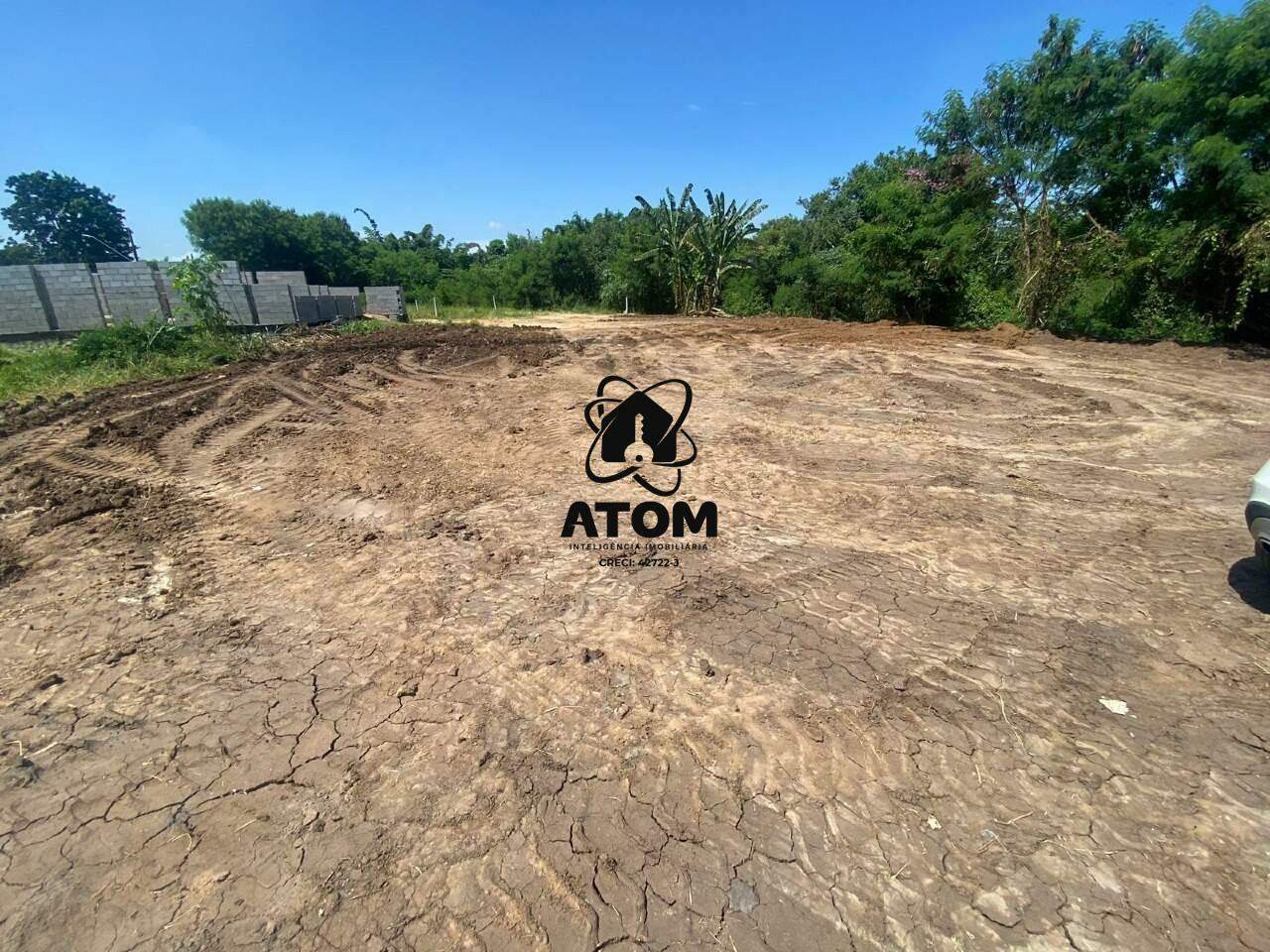 Terreno/Lote à venda no Loteamento Residencial Campos do Conde II: 