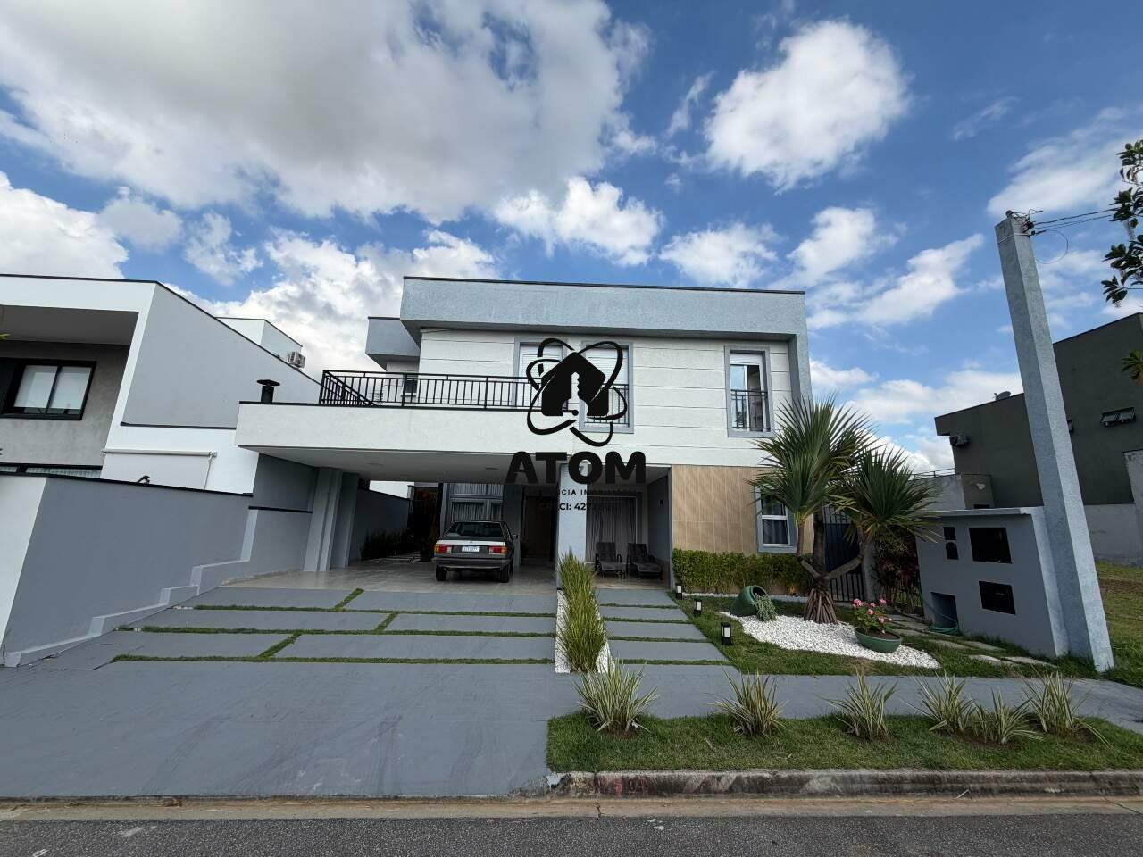Casa em condominio para aluguel no Piracangaguá: 