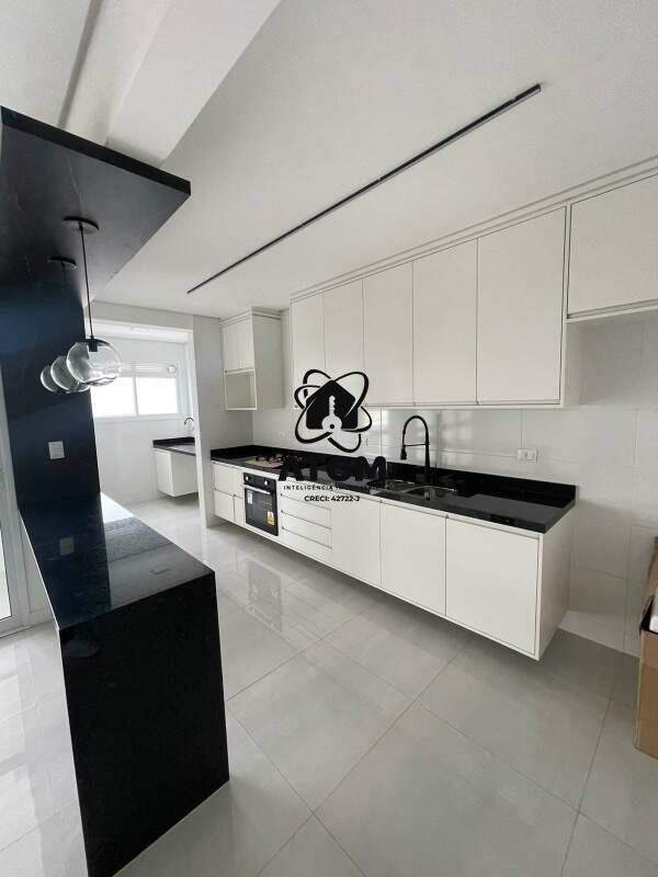 Apartamento à venda no Jardim das Nações: 
