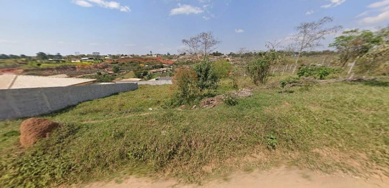 Terreno/Lote à venda no Barreiro: 