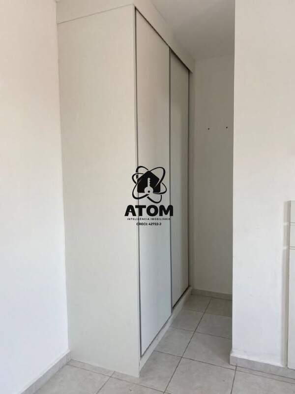 Apartamento à venda no Areão: 