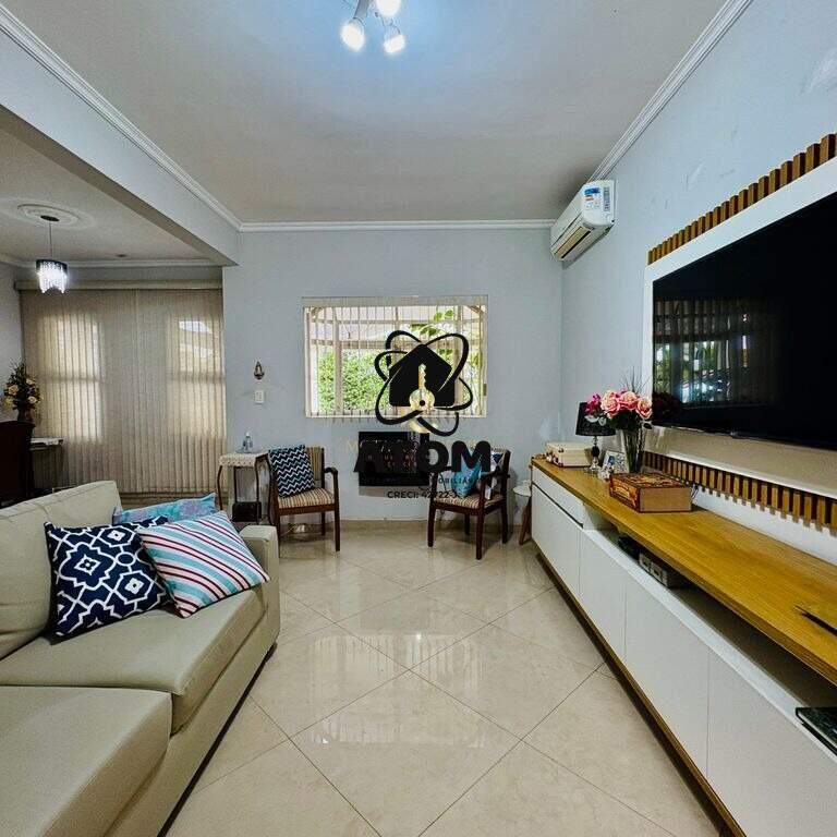 Casa à venda no Bairro dos Guedes: 