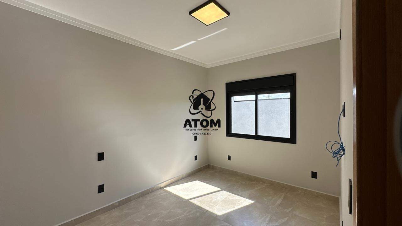 Casa em condominio à venda no Caminho Novo: 