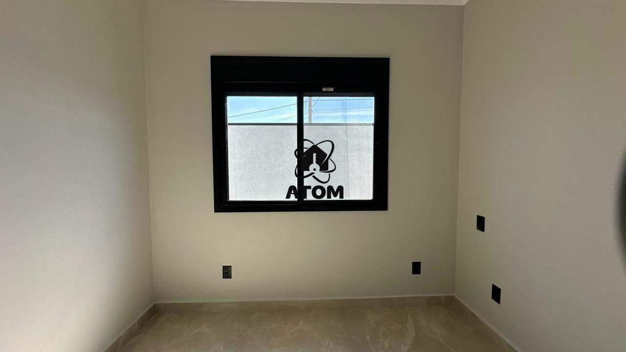 Casa em condominio à venda no Caminho Novo: 