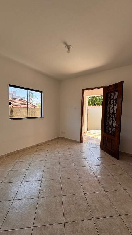 Casa para aluguel no Padre Cursino: 