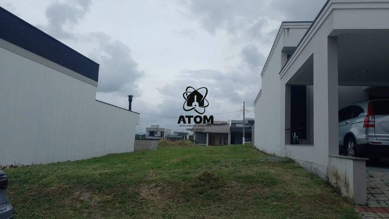 Lote em condomínio à venda no Caminho Novo: 