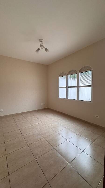Casa para aluguel no Vila São Geraldo: 