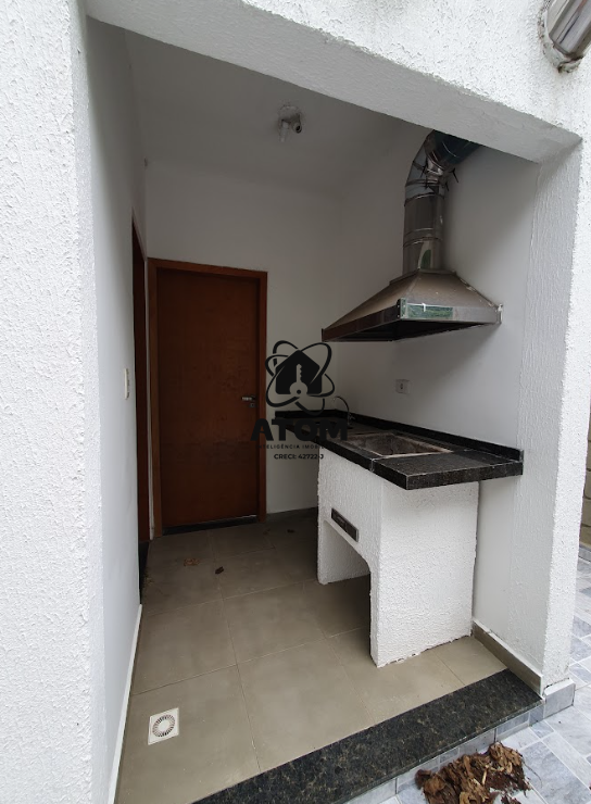 Casa em condominio para aluguel no Vila Areao: 