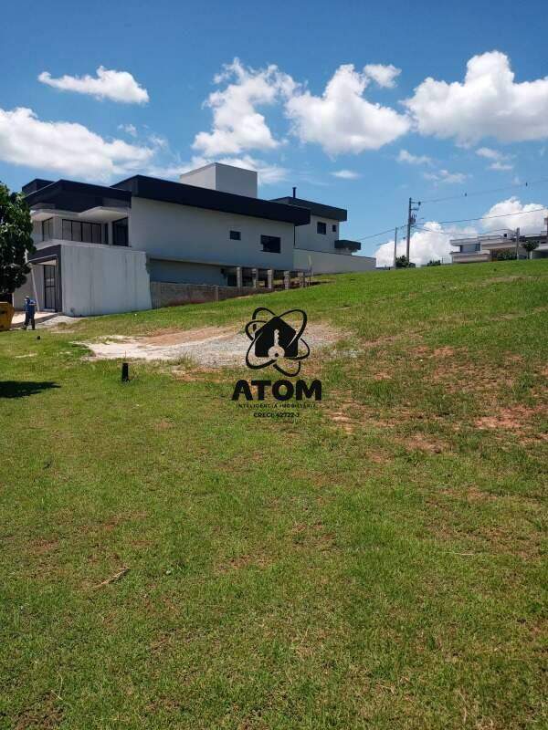 Lote em condomínio à venda no Jardim Marlene Miranda: 
