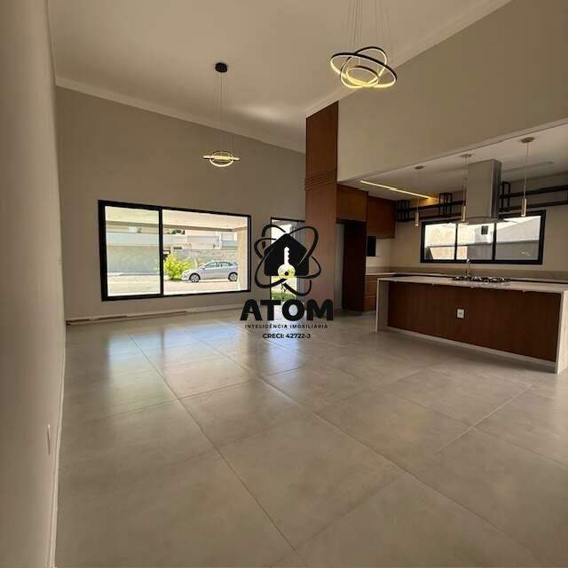 Casa em condominio à venda no Loteamento Residencial Pérola do Vale: 