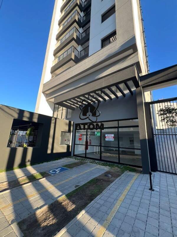 Ponto Comercial para aluguel no Loteamento Residencial e Comercial Bosque Flamboyant: 