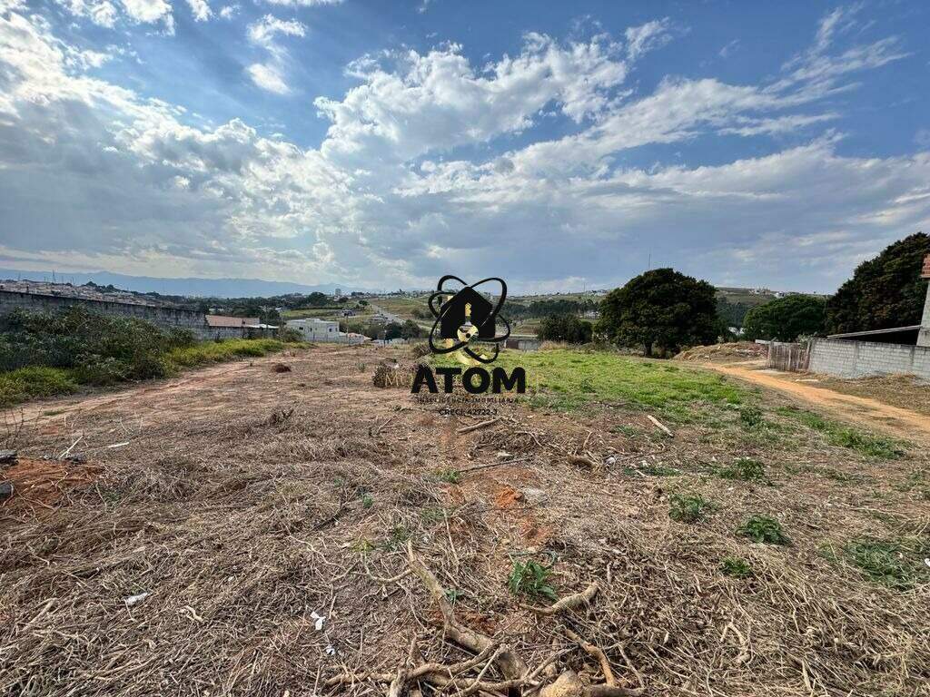 Lote à venda no Parque Residencial Helvetia: 