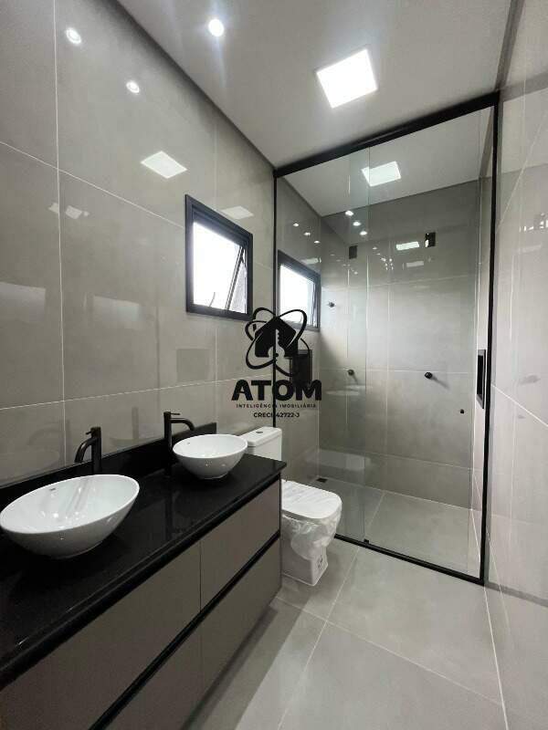 Casa em condominio à venda no Loteamento Residencial Pérola do Vale: 