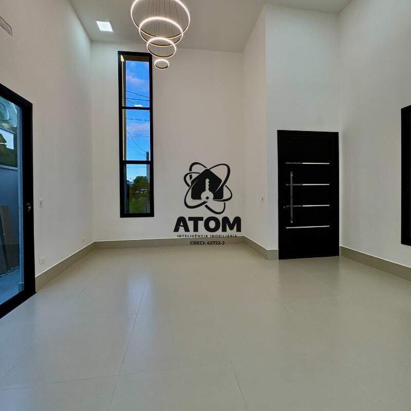 Casa em condominio à venda no Piracangaguá: 