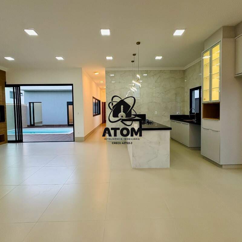 Casa em condominio à venda no Piracangaguá: 