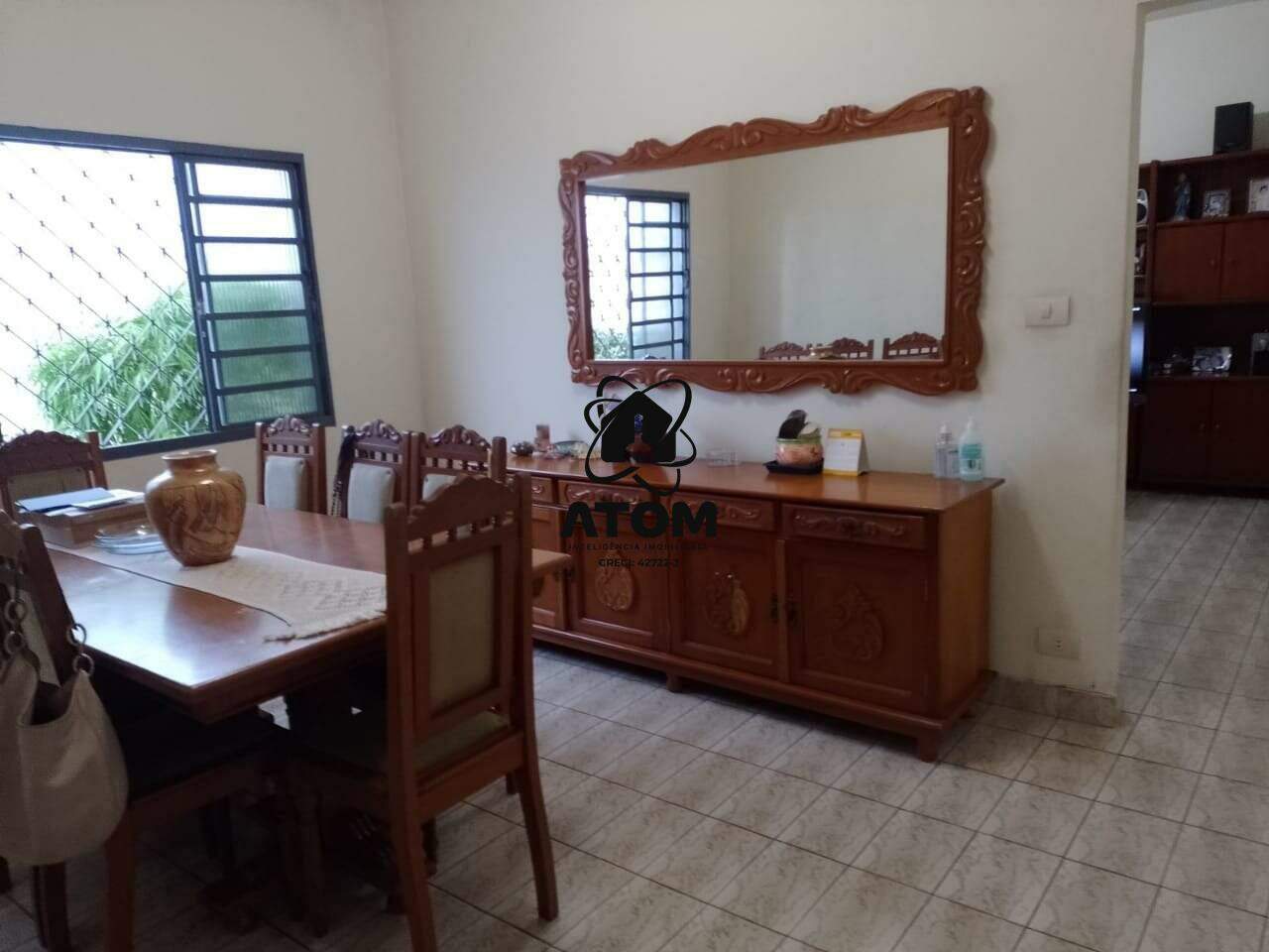 Casa à venda no Centro: 