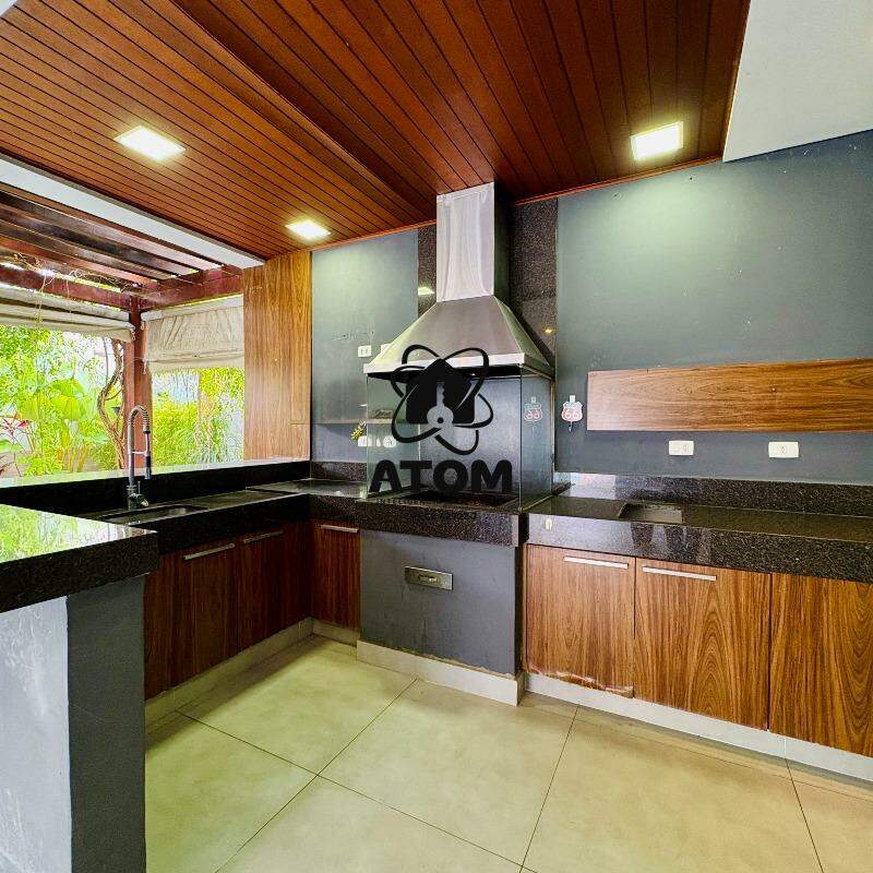 Casa em condominio à venda no Residencial Novo Horizonte: 