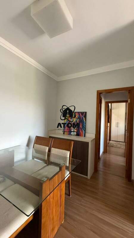 Apartamento à venda no Vila São José: 