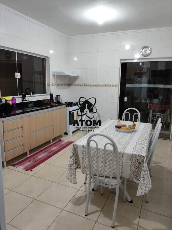 Casa à venda no Loteamento Vila Olímpia: 
