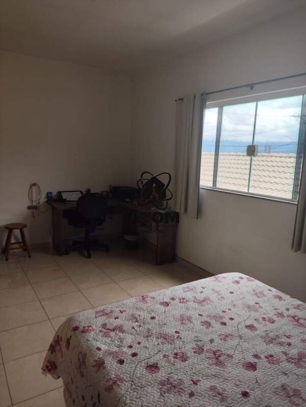 Casa à venda no Loteamento Vila Olímpia: 