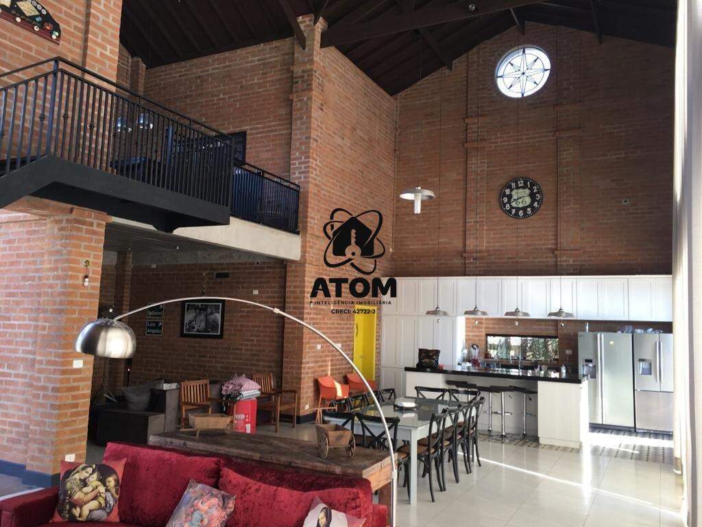 Casa à venda no Chácaras Cataguá: 