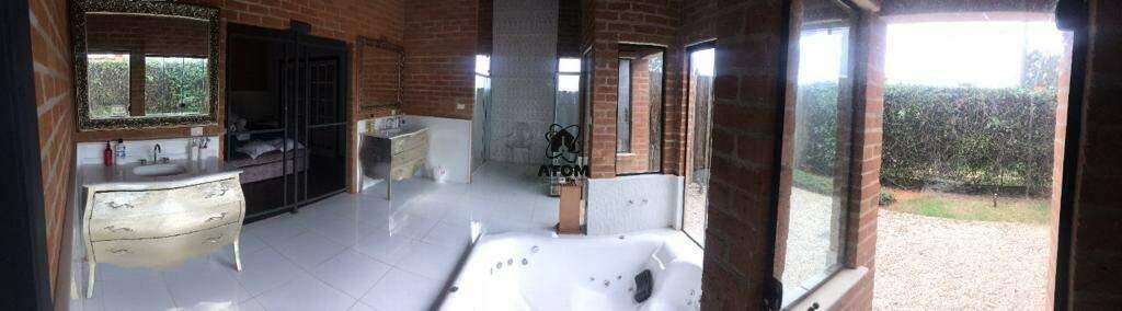 Casa à venda no Chácaras Cataguá: 
