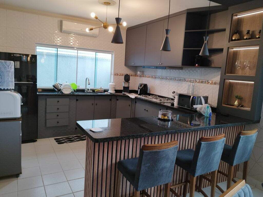Casa em condominio à venda no Condomínio Residencial Jardins: 