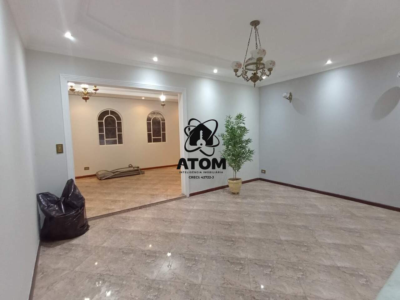 Casa para aluguel no Jardim Marajoara: 