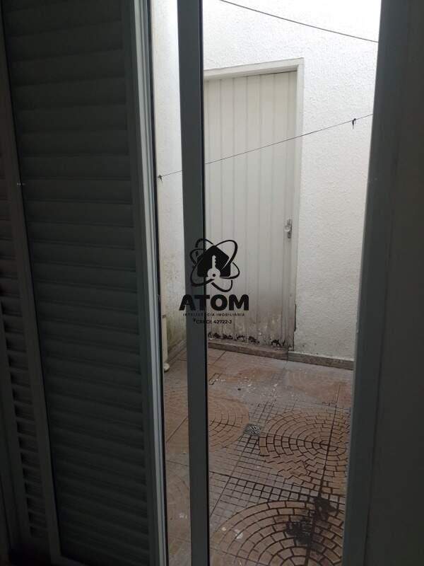 Kitnet para aluguel no Centro: 